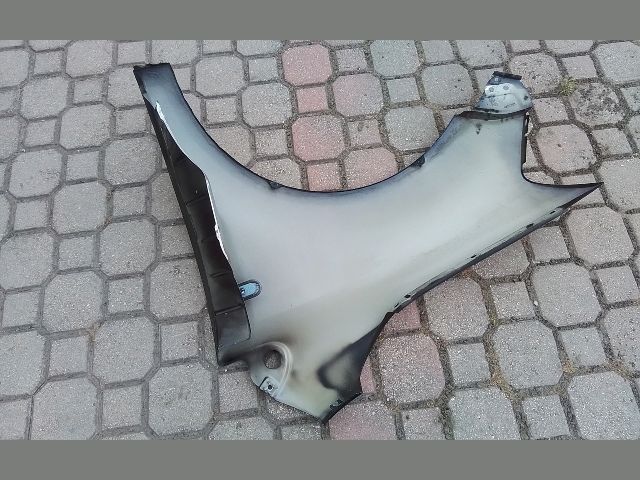 bontott VW FOX Jobb első Sárvédő