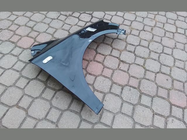 bontott VW FOX Jobb első Sárvédő