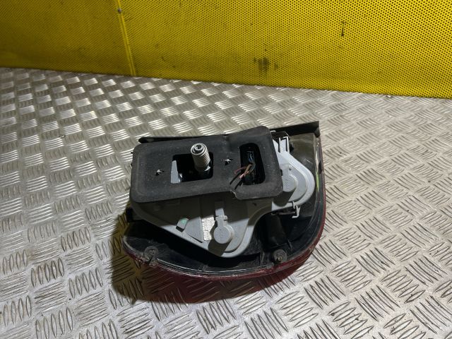 bontott VW FOX Jobb Hátsó Lámpa