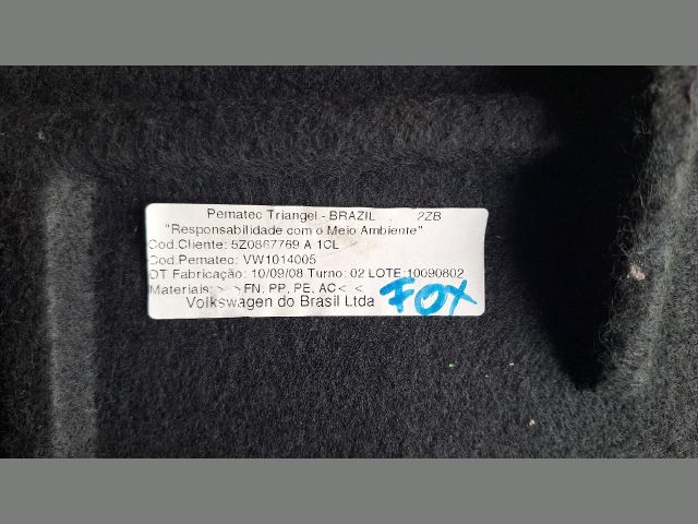 bontott VW FOX Kalaptartó