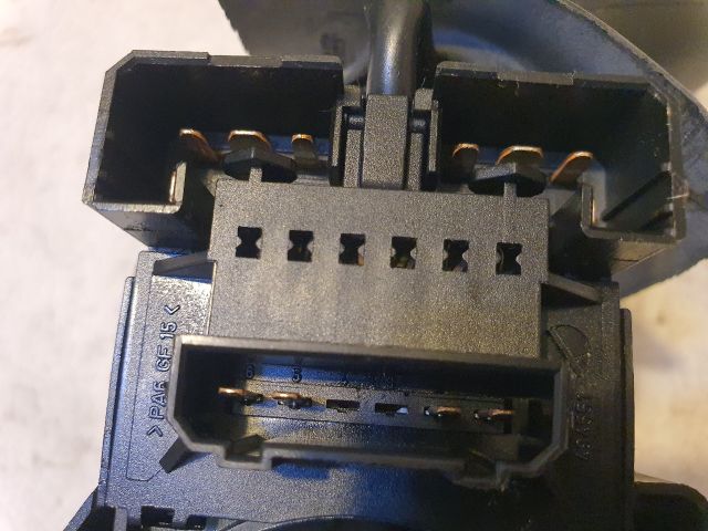 bontott VW FOX Komplett Kormánykapcsoló (Bajuszkapcsoló)