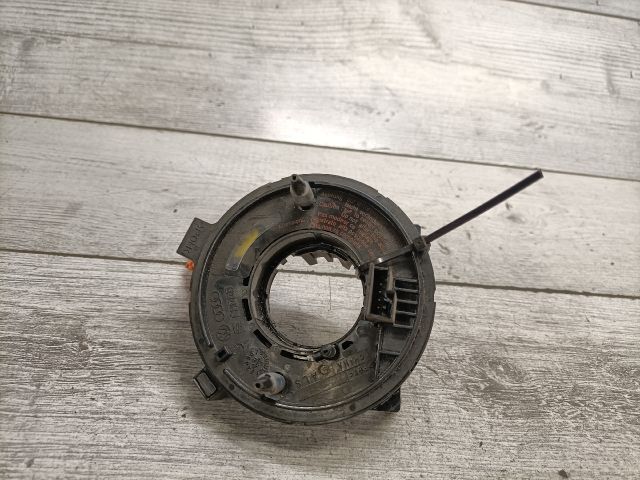 bontott VW FOX Légzsák Átvezető Szalagkábel