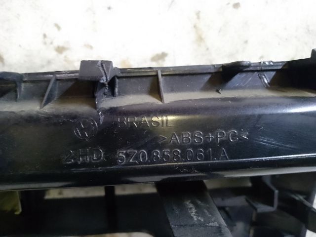 bontott VW FOX Rádió / CD Keret