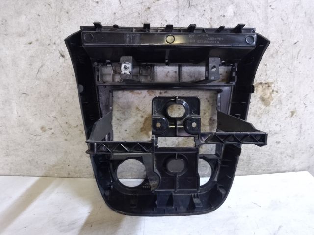 bontott VW FOX Rádió / CD Keret