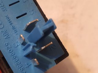 bontott VW FOX Vészvillogó Kapcsoló