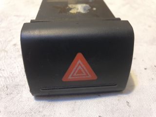 bontott VW FOX Vészvillogó Kapcsoló