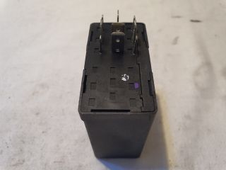 bontott VW FOX Világítás Relé