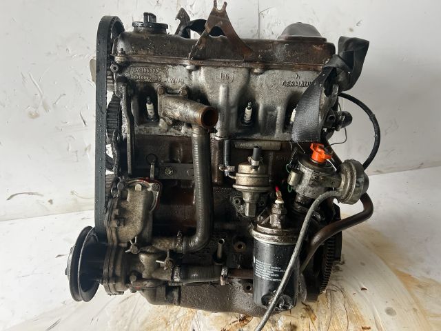 bontott VW GOLF I Motor (Fűzött blokk hengerfejjel)