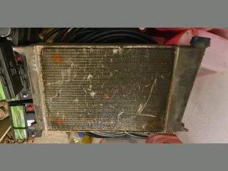 bontott VW GOLF I Vízhűtő Radiátor (Nem klímás)