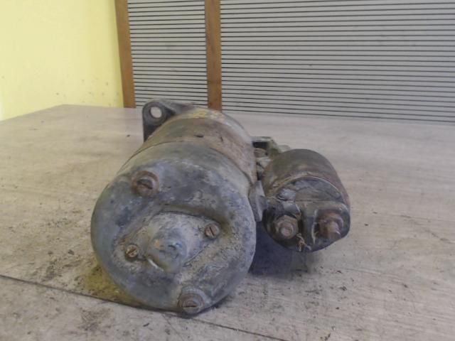 bontott VW GOLF I Önindító