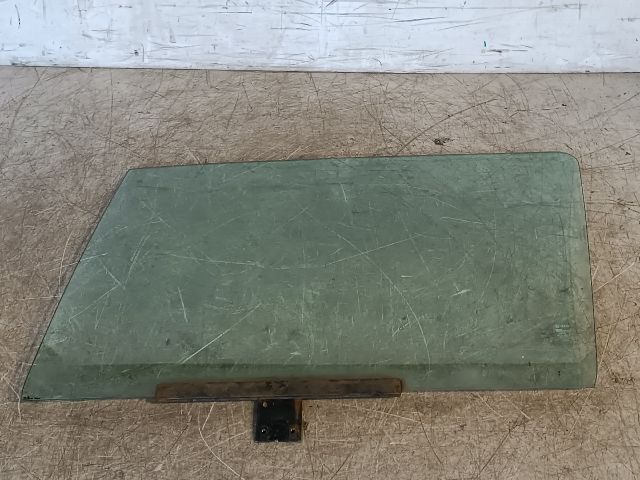 bontott VW GOLF I Bal első Ablak