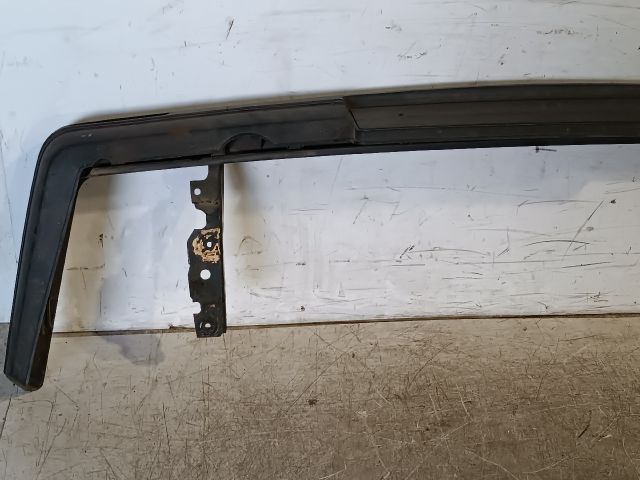 bontott VW GOLF I Első Lökhárító (Részeivel)