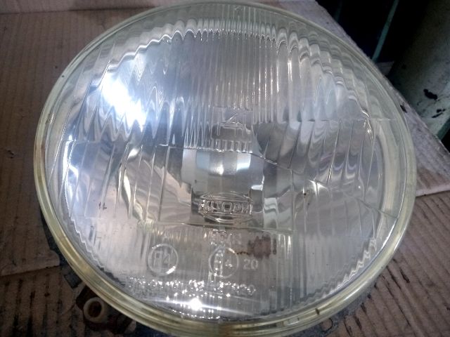 bontott VW GOLF I Jobb Fényszóró