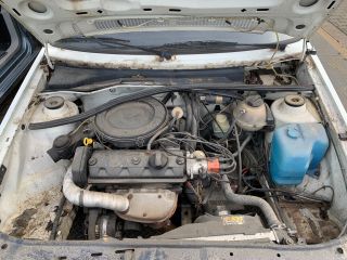 bontott VW GOLF II Bal első Csonkállvány Kerékaggyal