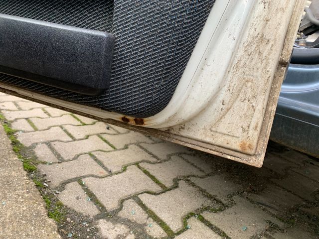 bontott VW GOLF II Bal első Gólyaláb (Lengécsillapító, Rugó)