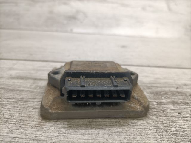 bontott VW GOLF II Motorvezérlő