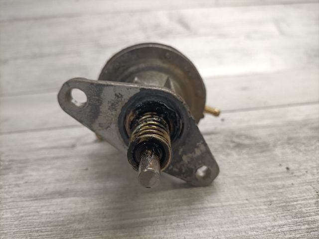 bontott VW GOLF II Üzemanyag Szivattyú