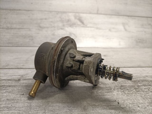 bontott VW GOLF II Üzemanyag Szivattyú