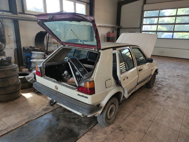 bontott VW GOLF II Bal első Csonkállvány Kerékaggyal