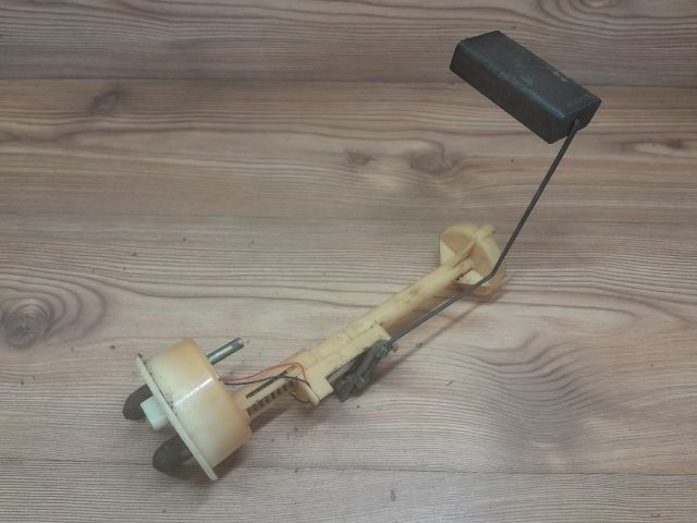 bontott VW GOLF II Üzemanyagszint Jeladó