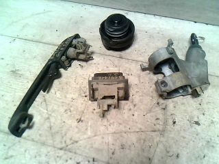 bontott VW GOLF II Gyújtáskapcsoló Házzal