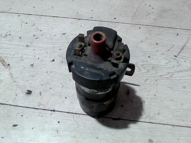 bontott VW GOLF II Gyújtótrafó