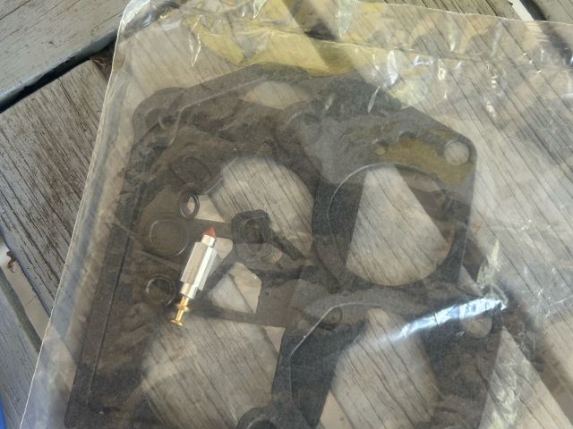 bontott VW GOLF II Központi Injektor