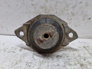 bontott VW GOLF II Motor Tartó Bak (Pozíciófüggetlen)