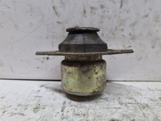 bontott VW GOLF II Motor Tartó Bak (Pozíciófüggetlen)