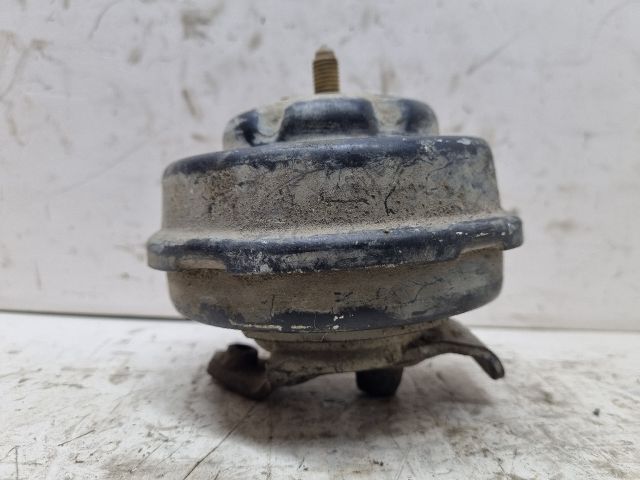 bontott VW GOLF II Motor Tartó Bak (Pozíciófüggetlen)