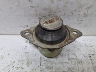bontott VW GOLF II Motor Tartó Bak (Pozíciófüggetlen)