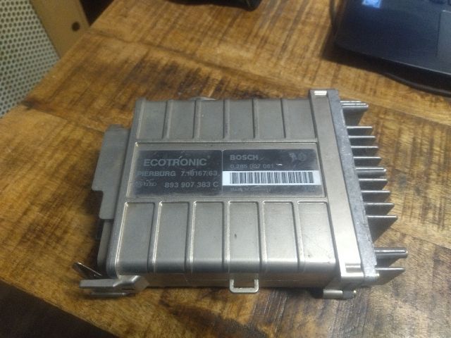 bontott VW GOLF II Motorvezérlő