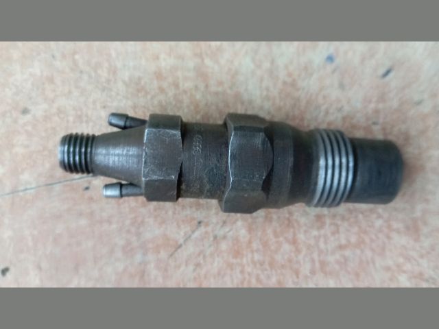 bontott VW GOLF II Porlasztó (1 db)