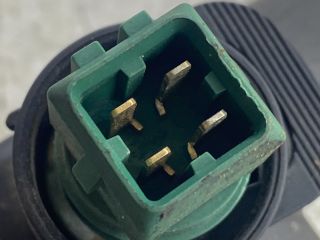 bontott VW GOLF II Termosztátház