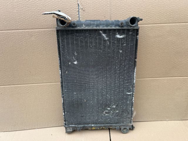 bontott VW GOLF II Vízhűtő Radiátor (Nem klímás)