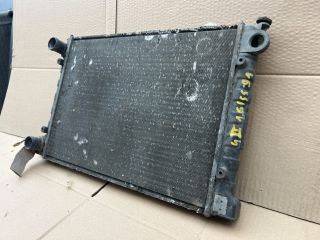 bontott VW GOLF II Vízhűtő Radiátor (Nem klímás)