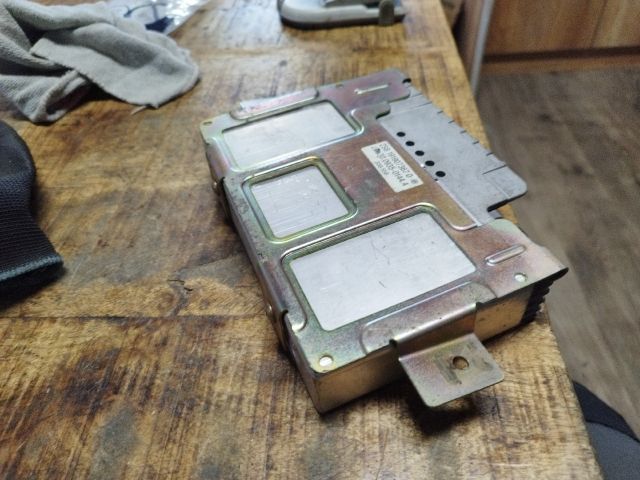 bontott VW GOLF II ABS Elektronika