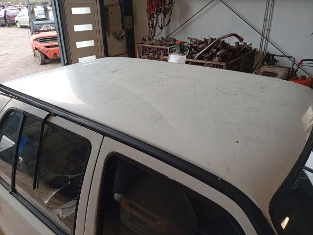 bontott VW GOLF II Bal első Ajtó (Üres lemez)