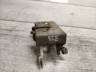 bontott VW GOLF II Bal első Ajtózár