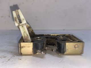 bontott VW GOLF II Bal első Ajtózár