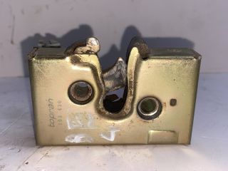 bontott VW GOLF II Bal első Ajtózár