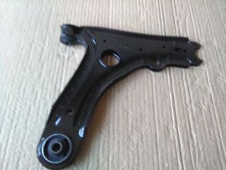 bontott VW GOLF II Bal első Lengőkar