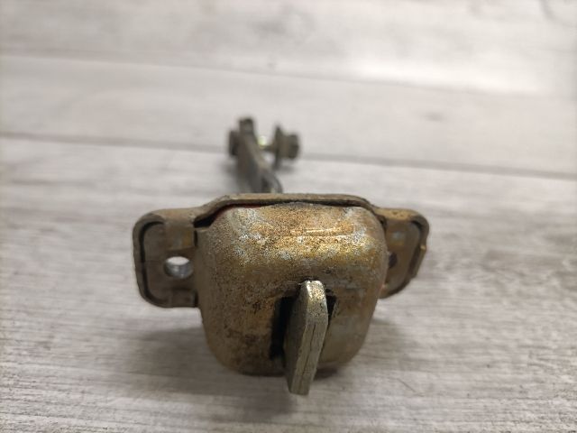 bontott VW GOLF II Bal hátsó Ajtóhatároló