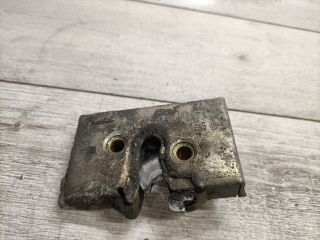 bontott VW GOLF II Bal hátsó Ajtózár