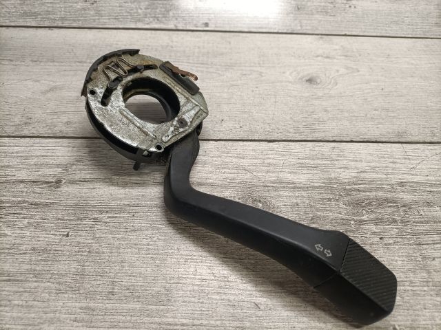 bontott VW GOLF II Bal Kormánykapcsoló Irányjelző