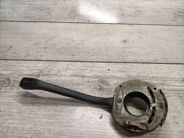 bontott VW GOLF II Bal Kormánykapcsoló Irányjelző