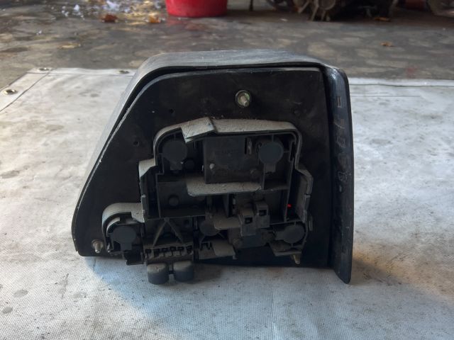 bontott VW GOLF II Bal Külső Hátsó Lámpa