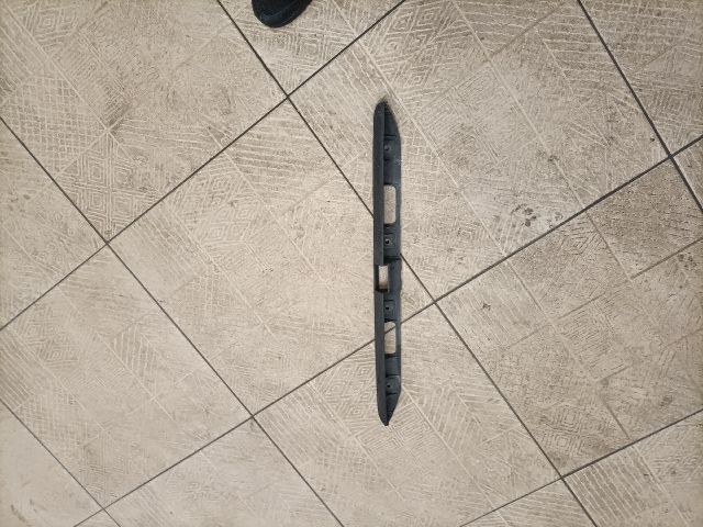 bontott VW GOLF II Csomagtérajtó Díszléc