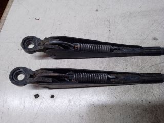 bontott VW GOLF II Első Ablaktörlő Kar