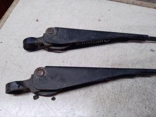 bontott VW GOLF II Első Ablaktörlő Kar